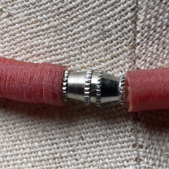 1970s Ghana Krobo Pink Vinyl Heishi Boho Choker w/ Antique Striped Trade Bead 💖 - Picture 6 of 12